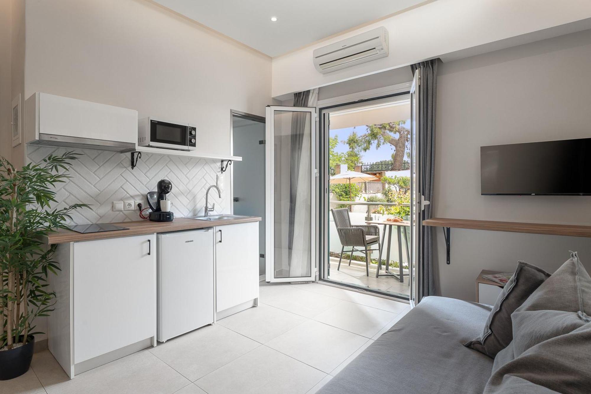 Captain'S Seafront Apartments Nydrí Eksteriør bilde